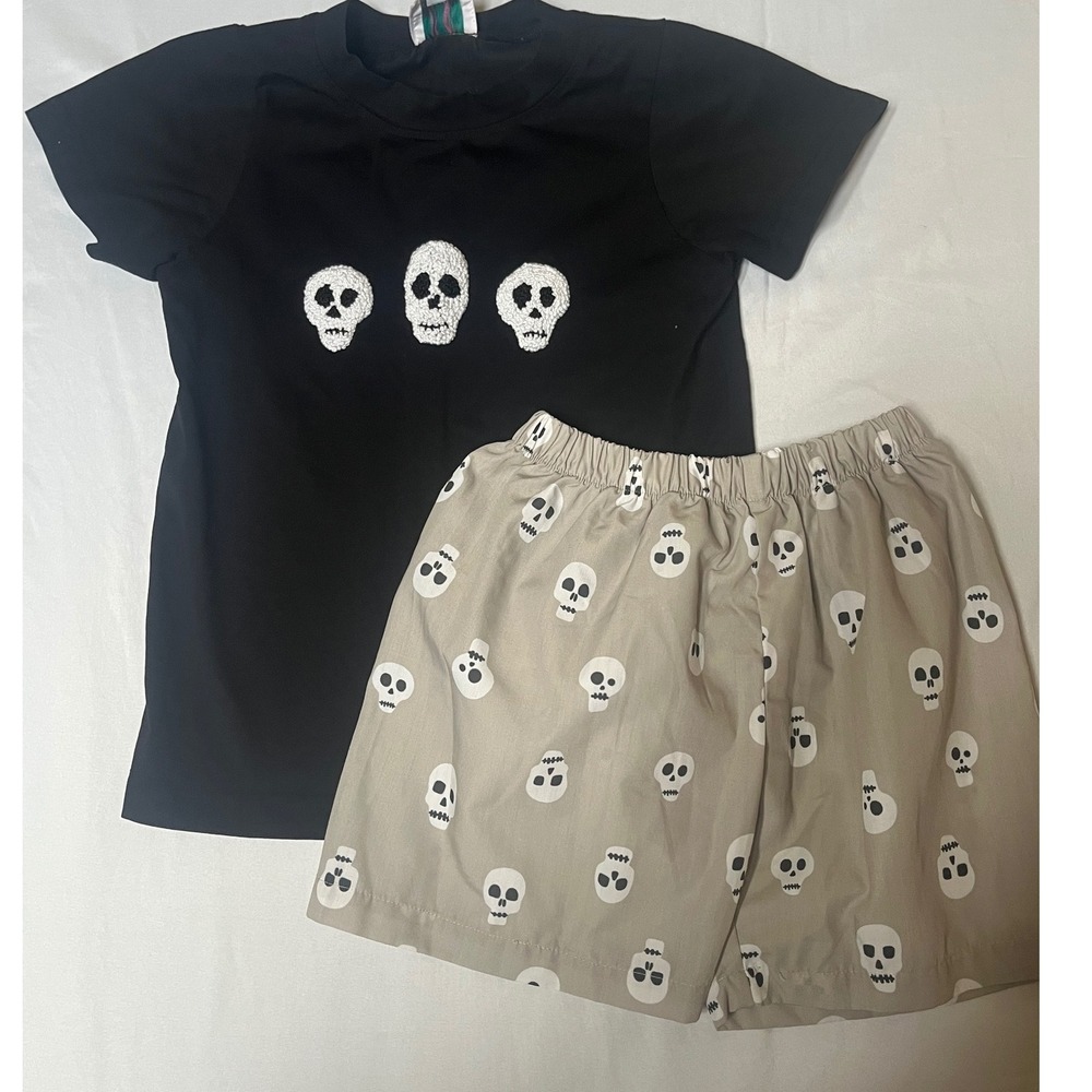 The Smocking Place Kids Skull Embroidered French Knot T-Shirt and Shorts Set 5